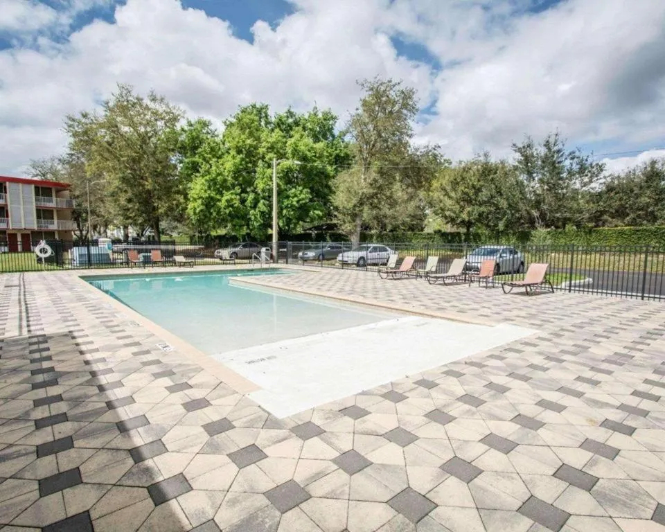 Quality Inn Kissimmee West - Lake Buena Vista South