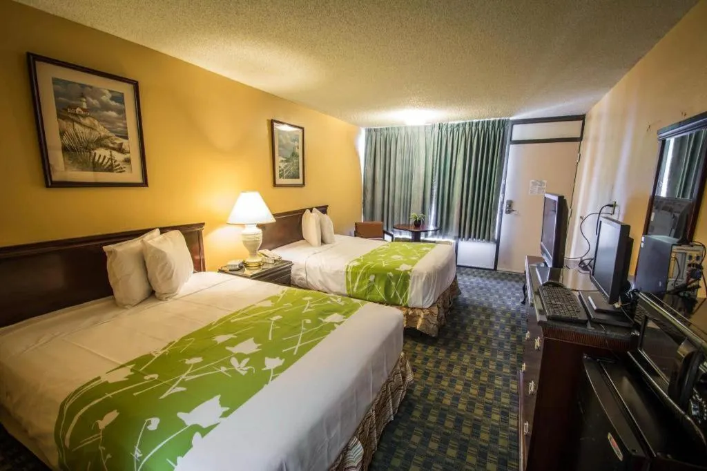 Bed in Quality Inn Kissimmee West - Lake Buena Vista South