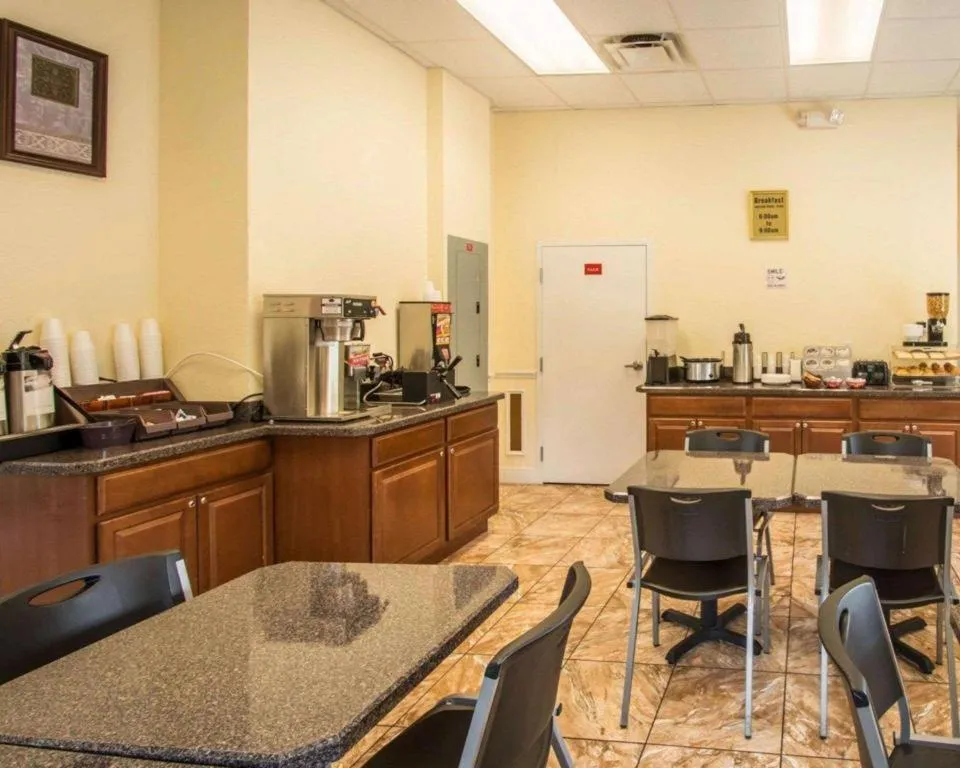 Quality Inn Kissimmee West - Lake Buena Vista South