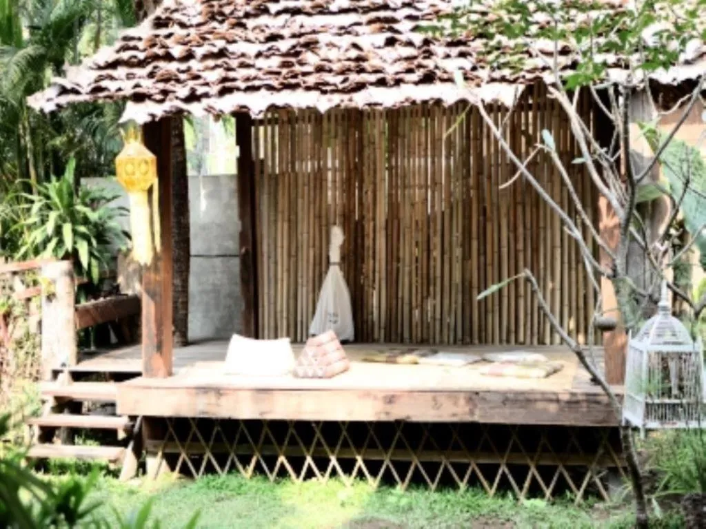 Baan Gong Kham Hotel