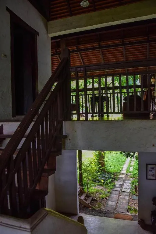 Baan Gong Kham Hotel