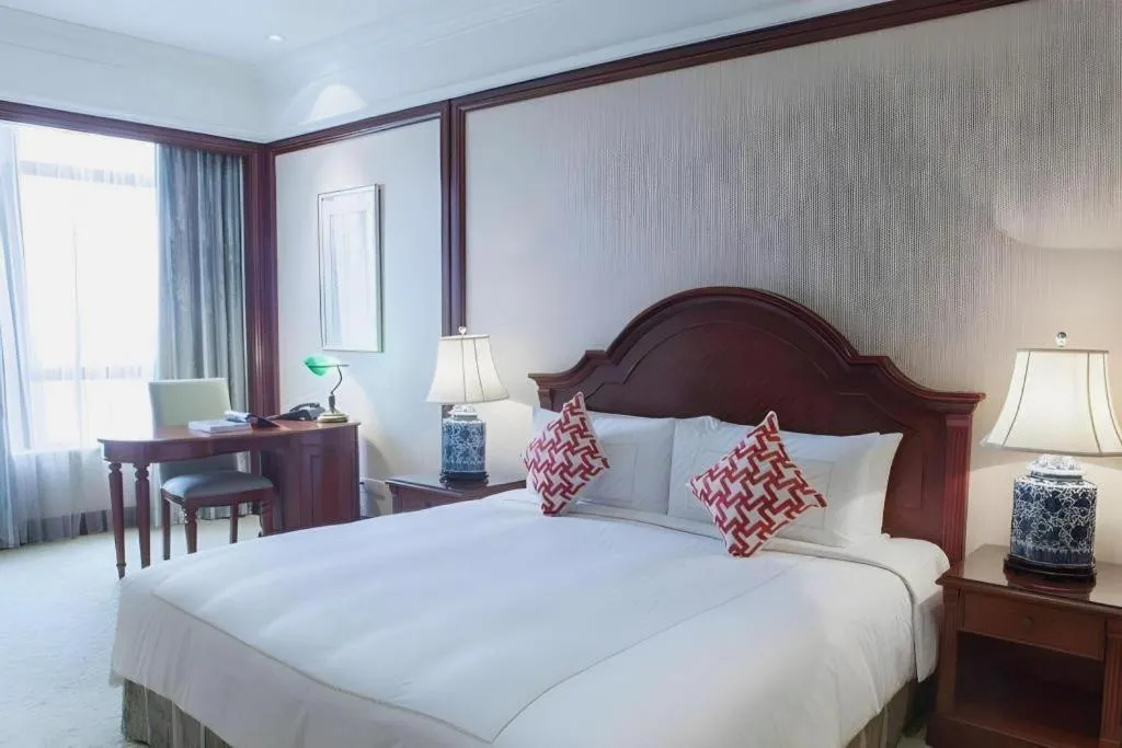 Bed in Sky Fortune Boutique Hotel