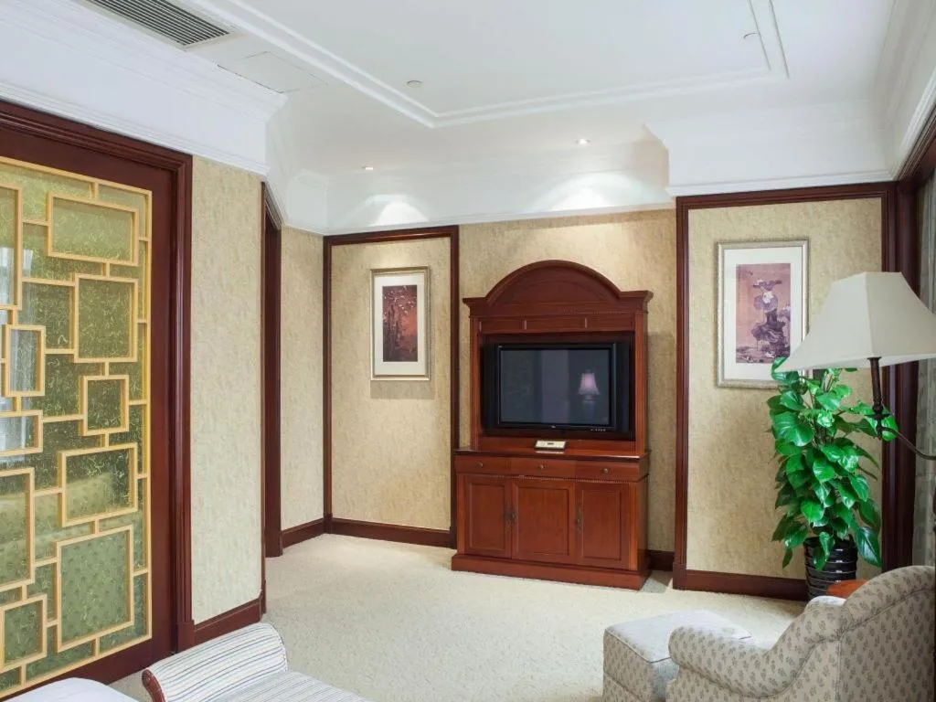 Sky Fortune Boutique Hotel