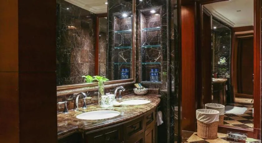 Sky Fortune Boutique Hotel