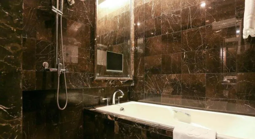 Sky Fortune Boutique Hotel