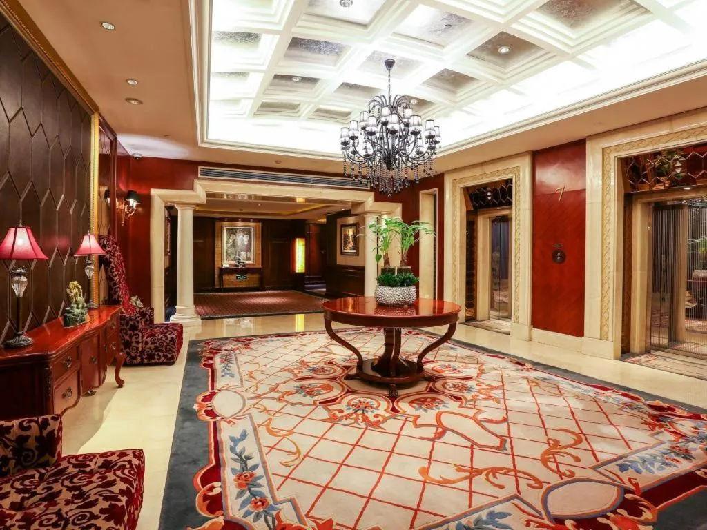 Sky Fortune Boutique Hotel