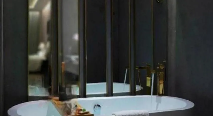 Sky Fortune Boutique Hotel