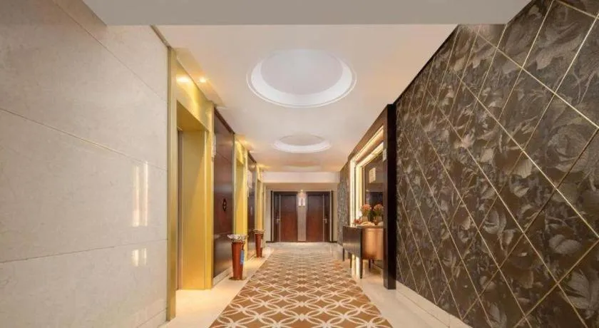 Yiwu Yimei Plaza Hotel