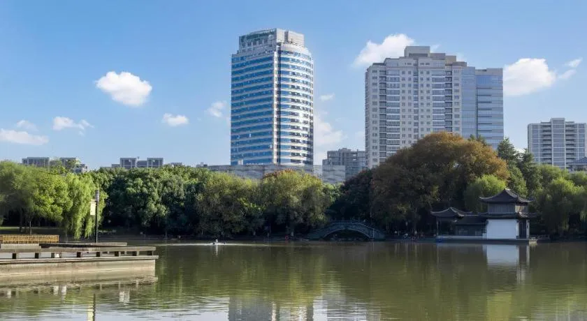 Yiwu Yimei Plaza Hotel