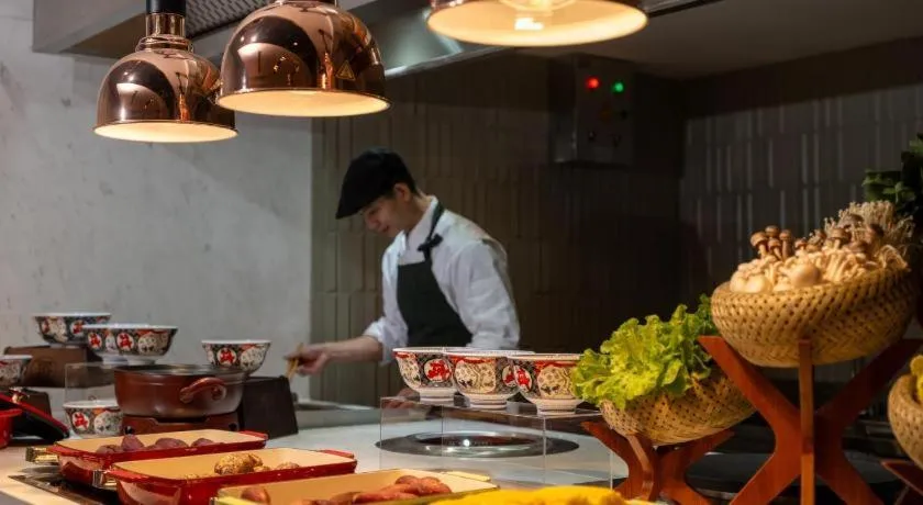 Yiwu Yimei Plaza Hotel