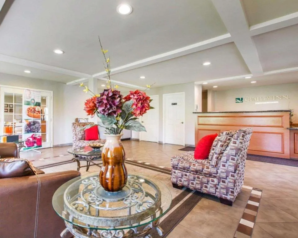 Quality Inn San Bernardino - Loma Linda