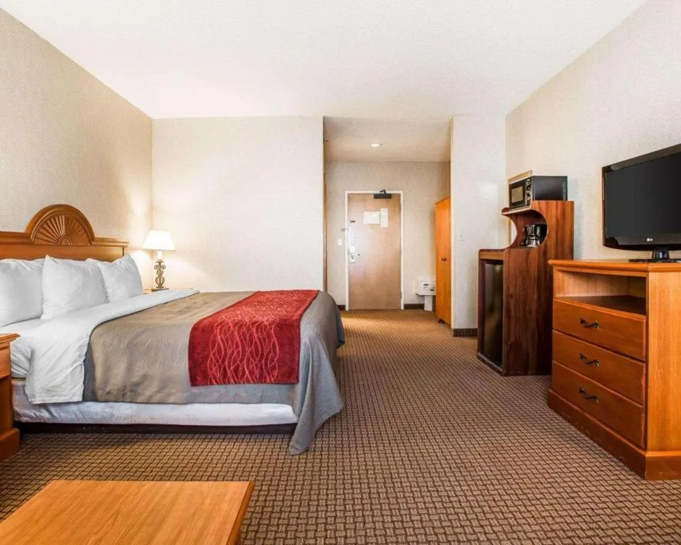 Bed in Quality Inn Sidney