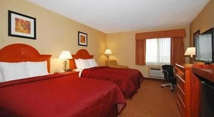 Bed in Quality Inn Sidney