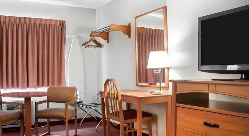 Econo Lodge Ithaca Airport