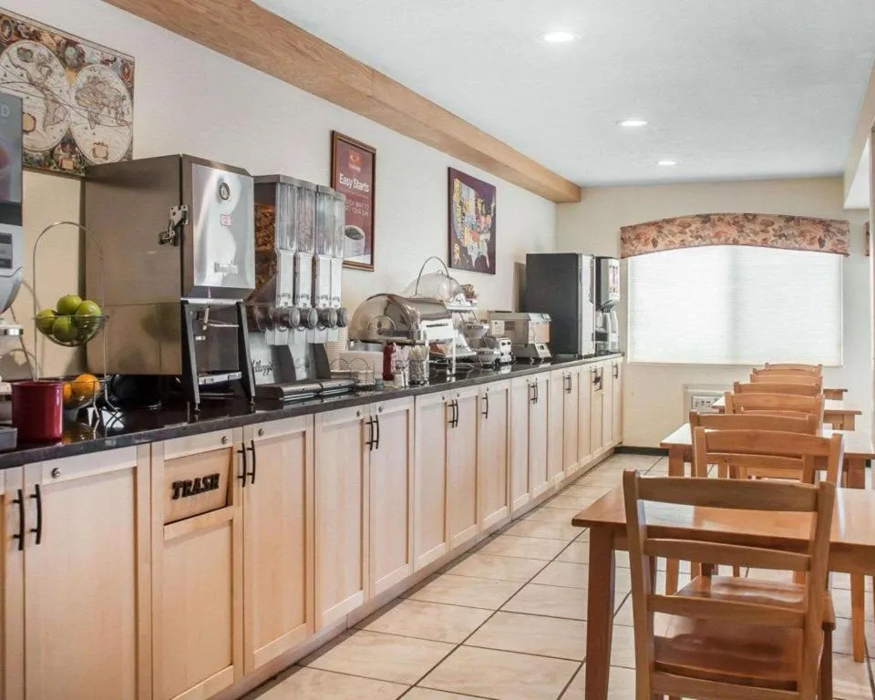 Econo Lodge Ithaca Airport