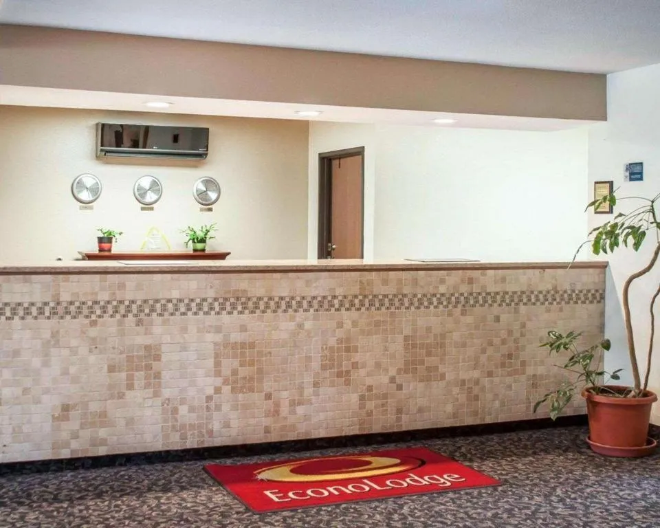 Econo Lodge Ithaca Airport