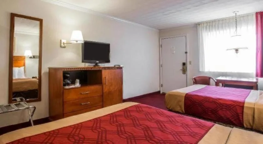 Bed in Baymont by Wyndham Lake George