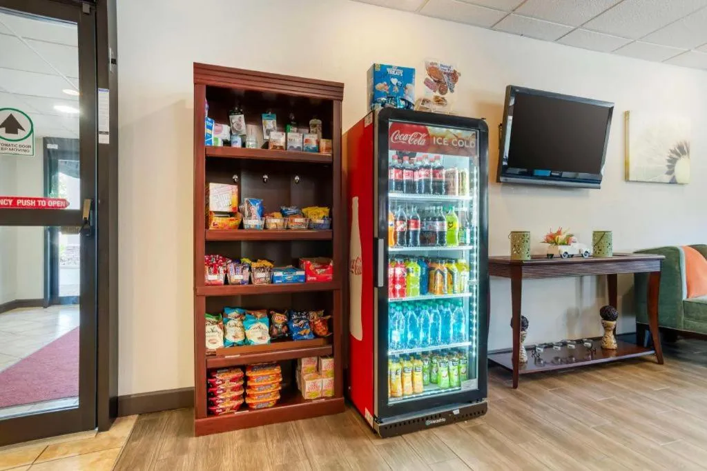 Best Western Plus Oak Mountain Inn