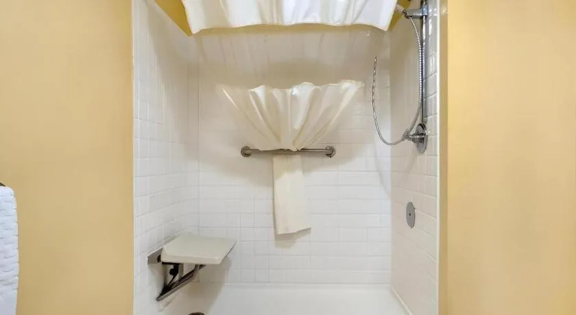 Best Western Plus Oak Mountain Inn