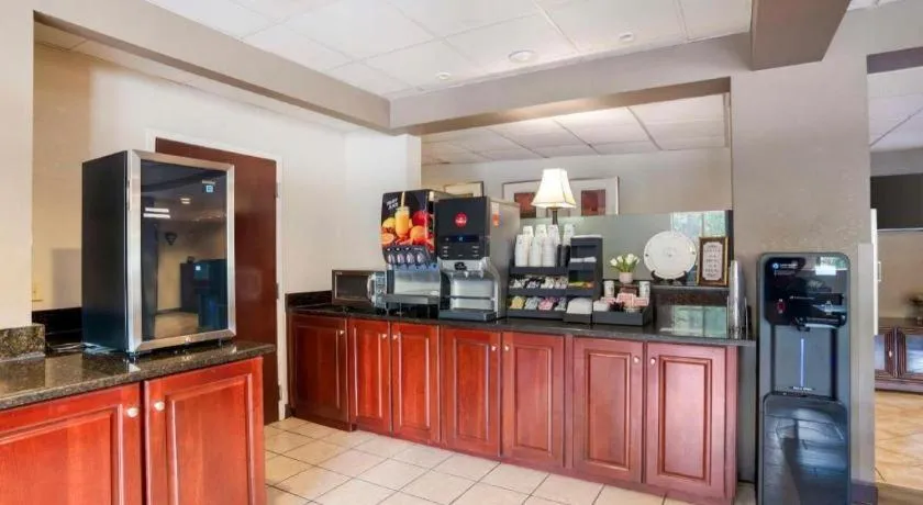 Best Western Plus Oak Mountain Inn