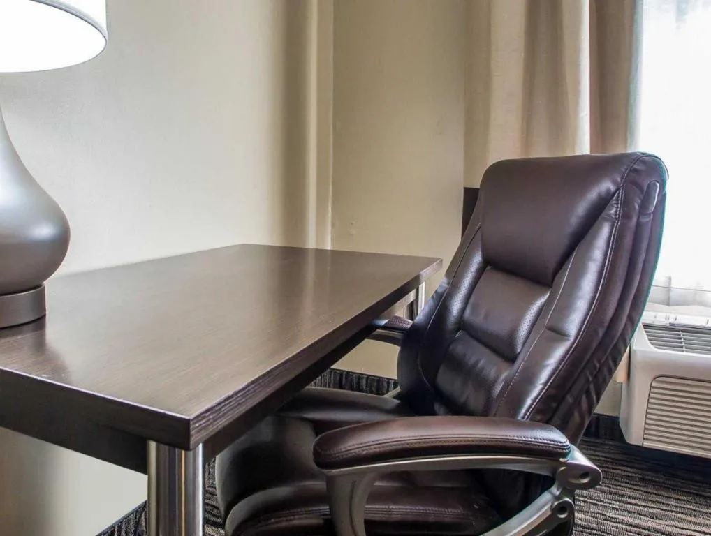 Quality Inn Dayton North - Vandalia