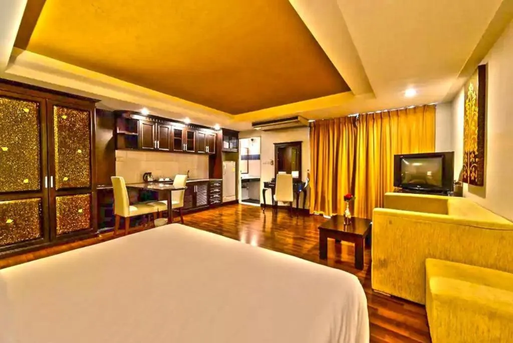 The Heritage Sathorn Suite Hotel