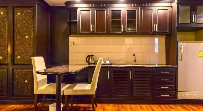 The Heritage Sathorn Suite Hotel