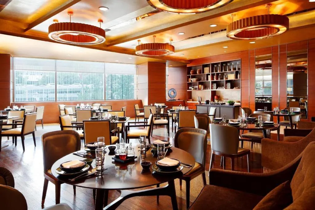 New World Wuhan Hotel