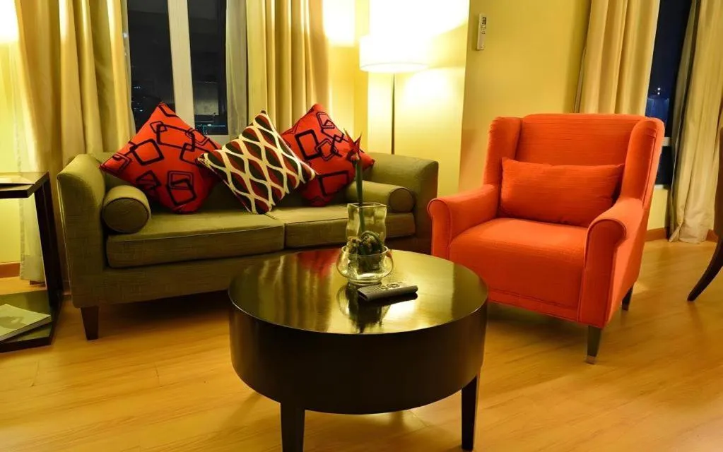 Lancaster Hotel Manila