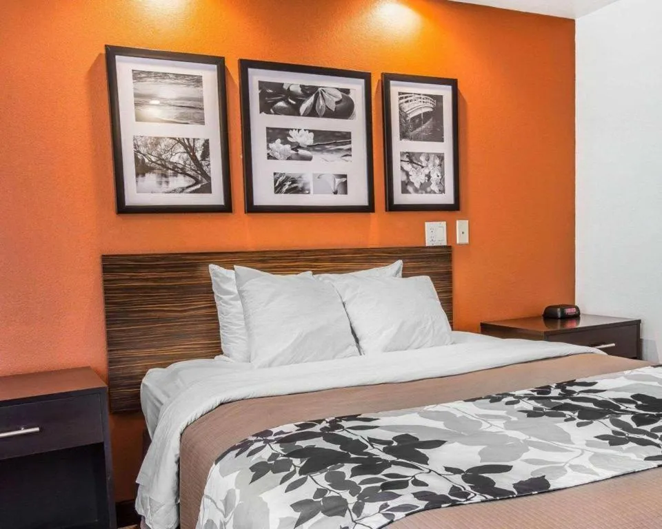 Bed in Sleep Inn Bessemer Helena