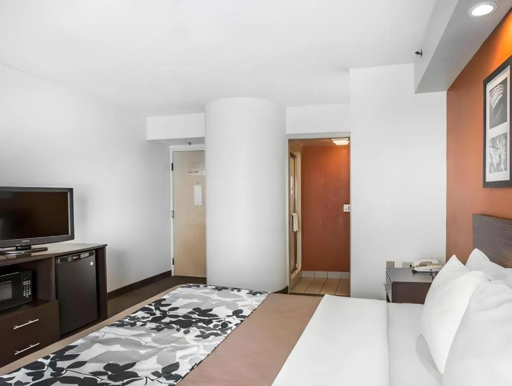 Bed in Sleep Inn Bessemer Helena