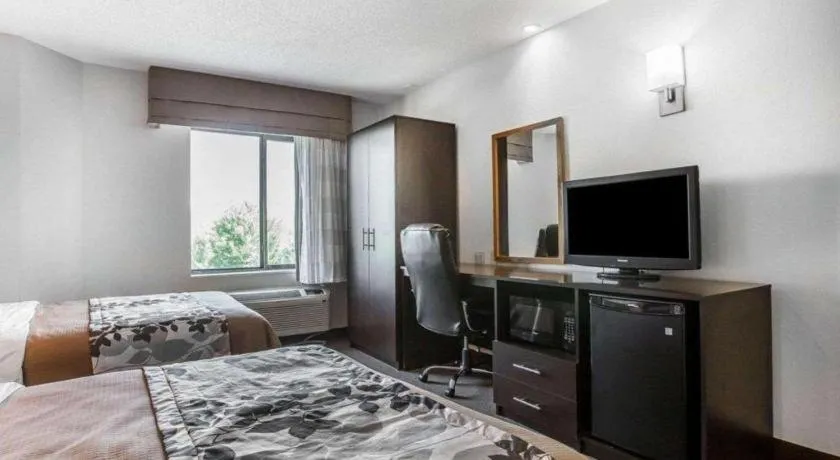 Bed in Sleep Inn Bessemer Helena