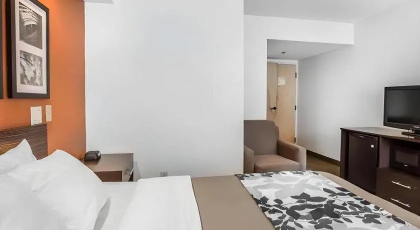 Bed in Sleep Inn Bessemer Helena