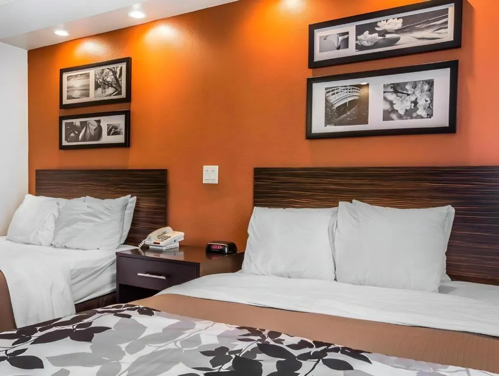 Bed in Sleep Inn Bessemer Helena