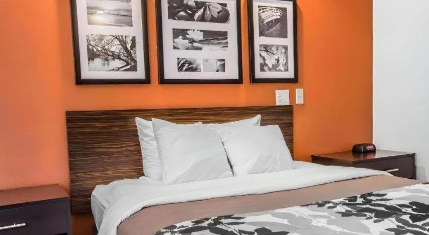 Bed in Sleep Inn Bessemer Helena