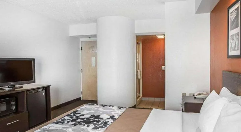 Bed in Sleep Inn Bessemer Helena