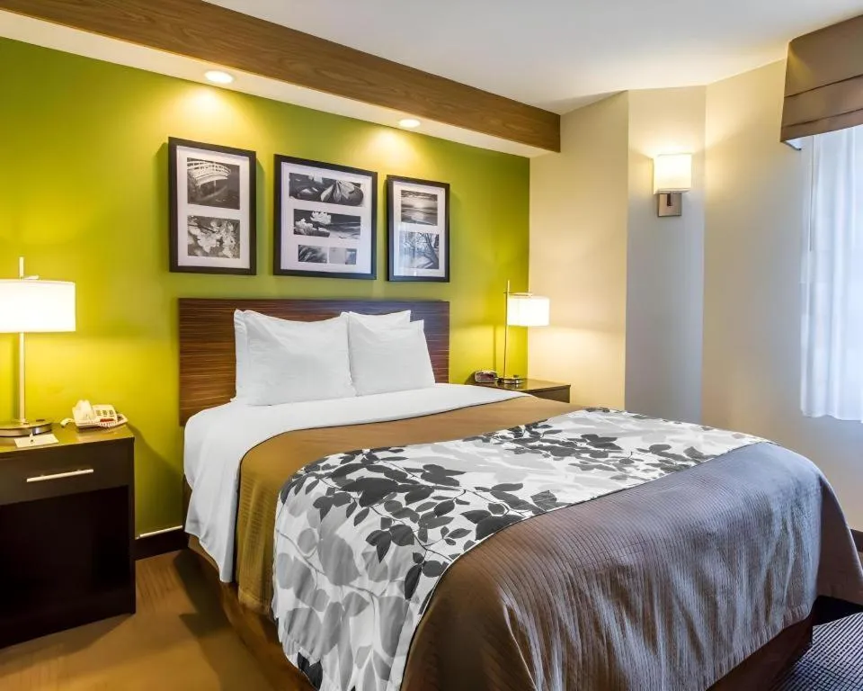 Bed in Econo Lodge Amarillo East