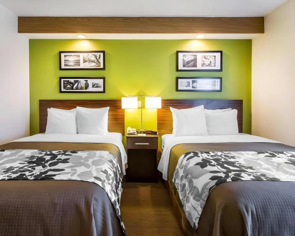 Bed in Econo Lodge Amarillo East