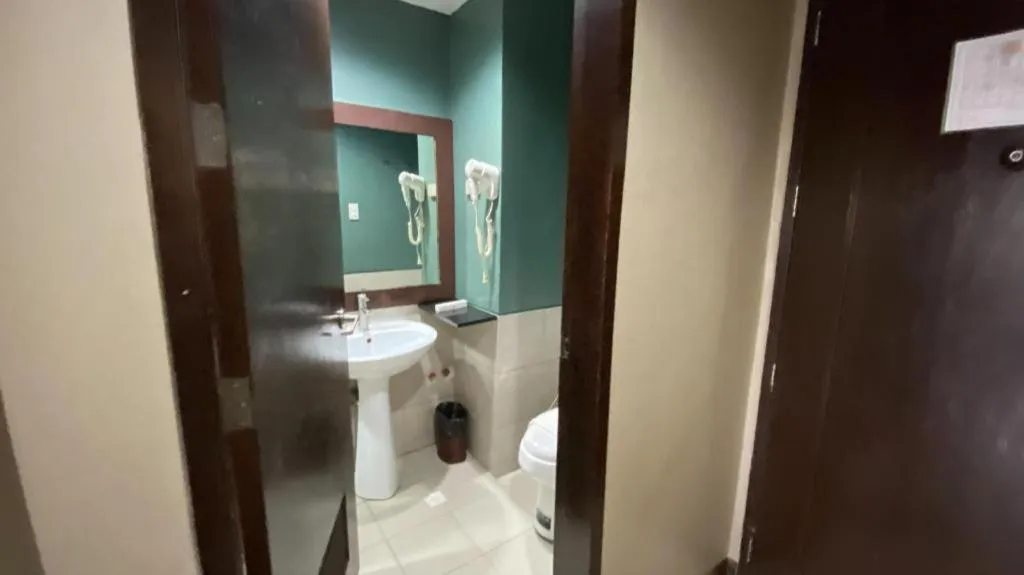 Baguio Burnham Suites Hotel