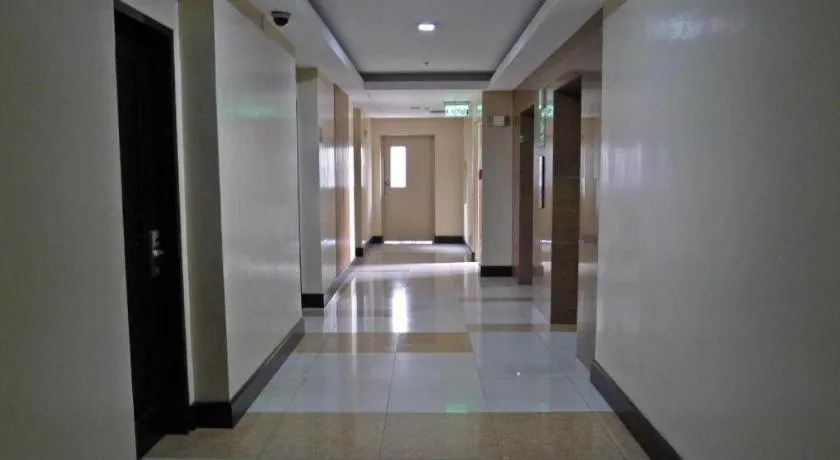 Baguio Burnham Suites Hotel