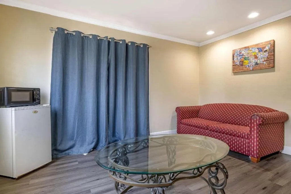 Econo Lodge Moreno Valley