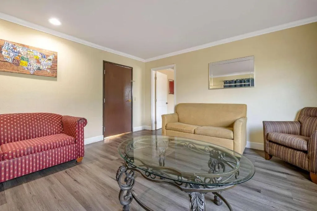 Econo Lodge Moreno Valley