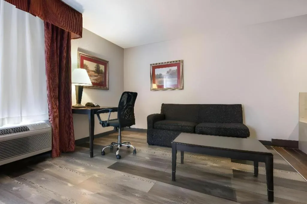 Surestay Plus Hotel Tarboro