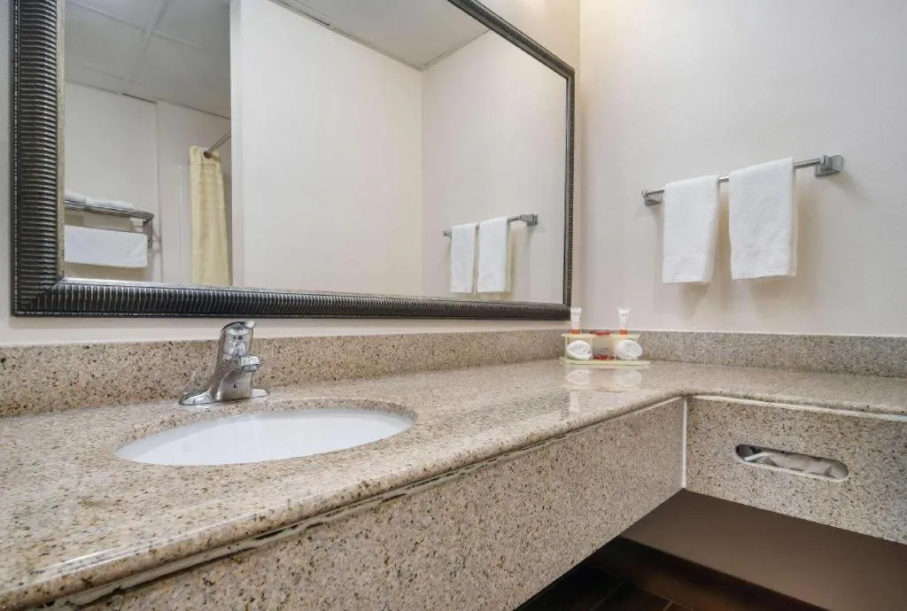 Surestay Plus Hotel Tarboro