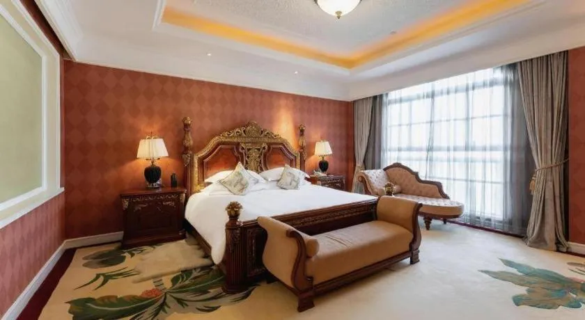 Bed in Hangzhou The First World Hotel