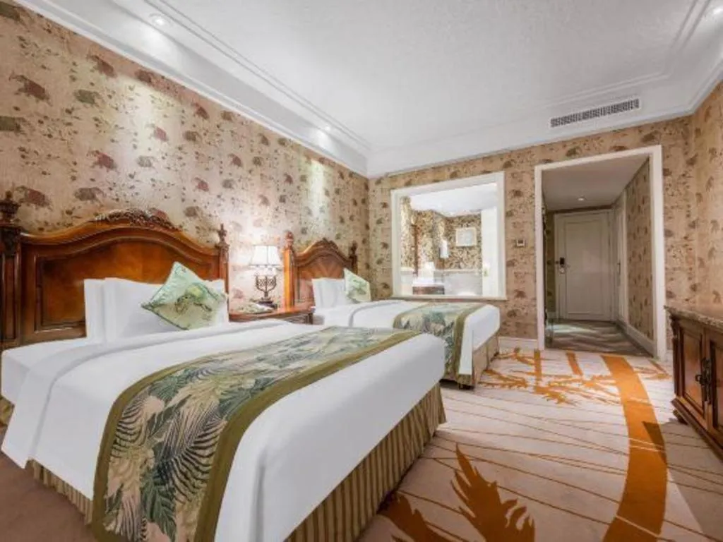 Bed in Hangzhou The First World Hotel