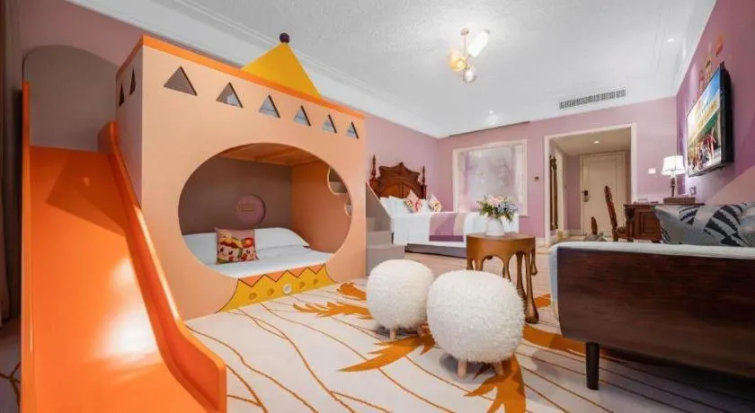 Bed in Hangzhou The First World Hotel