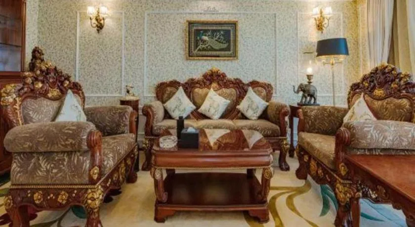 Hangzhou The First World Hotel