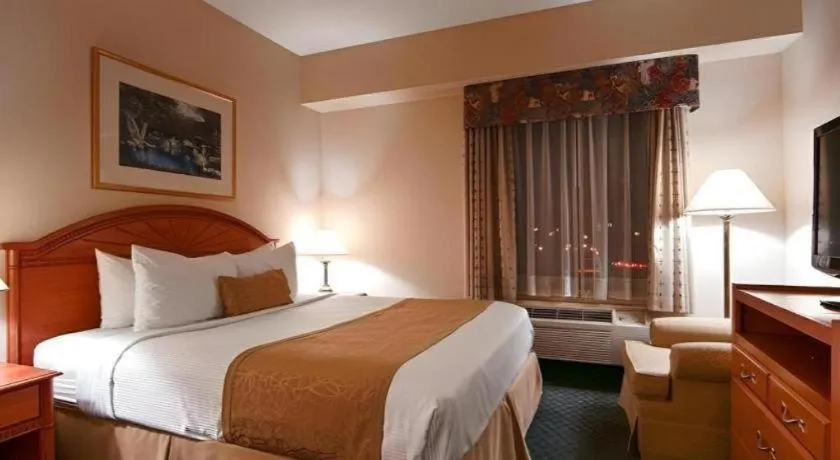 Best Western Plus Executive Inn