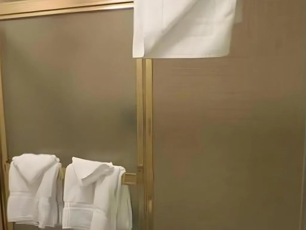 El Cortez Hotel & Casino - 21 and over only